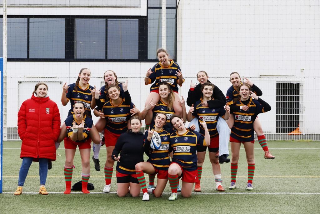 equipe-rugby-feminin-montaigu.jpg Joueuses de rugby féminin du RCTM de Montaigu